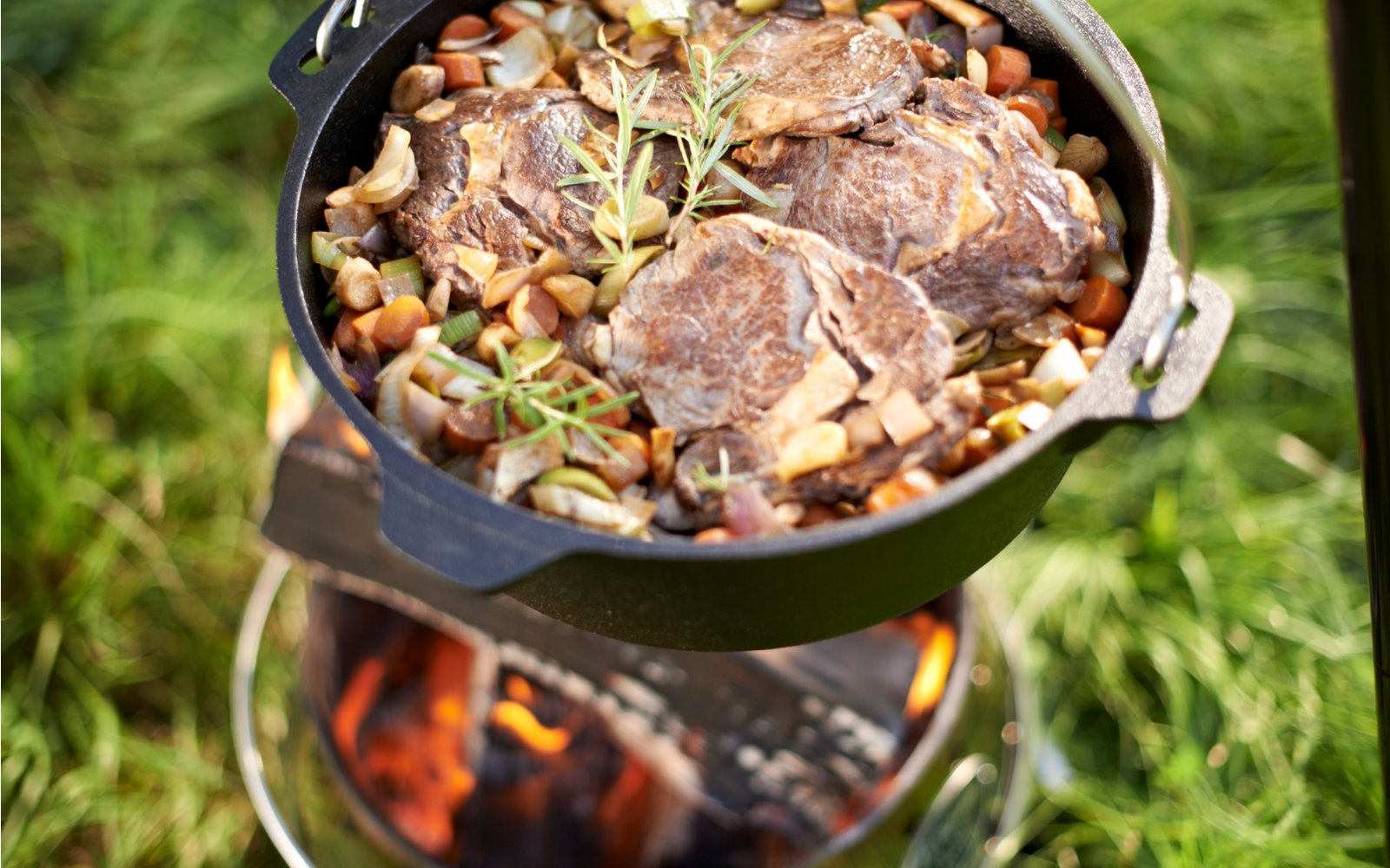 Petromax Dutch Oven Feuertopf 1,6 Liter mit Deckel und planer Boden