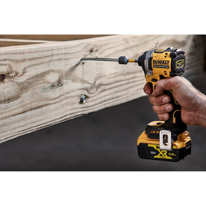 DeWALT DCK2051P2T-QW 18V XR combopack 18V Li-ion