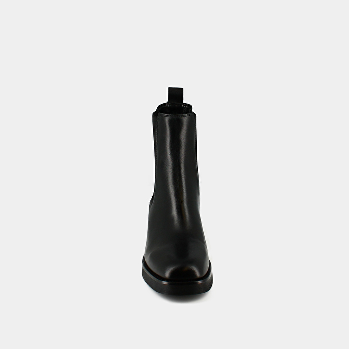 Boots à bouts ronds et élastiques  en cuir noir