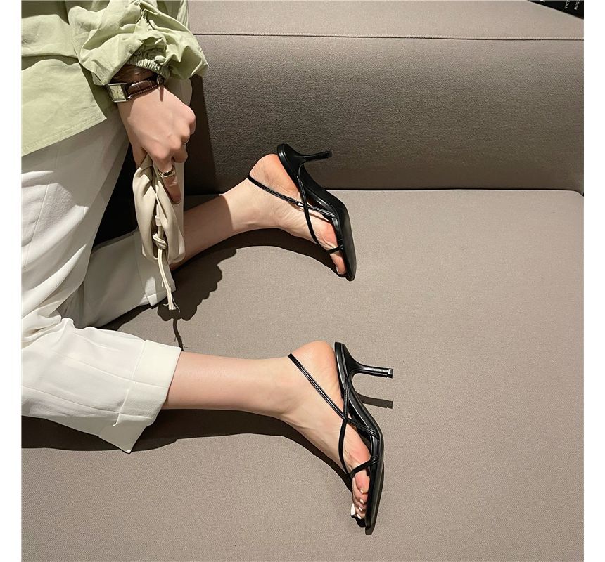 Anran - Thong slingback sandalen met kittenhak