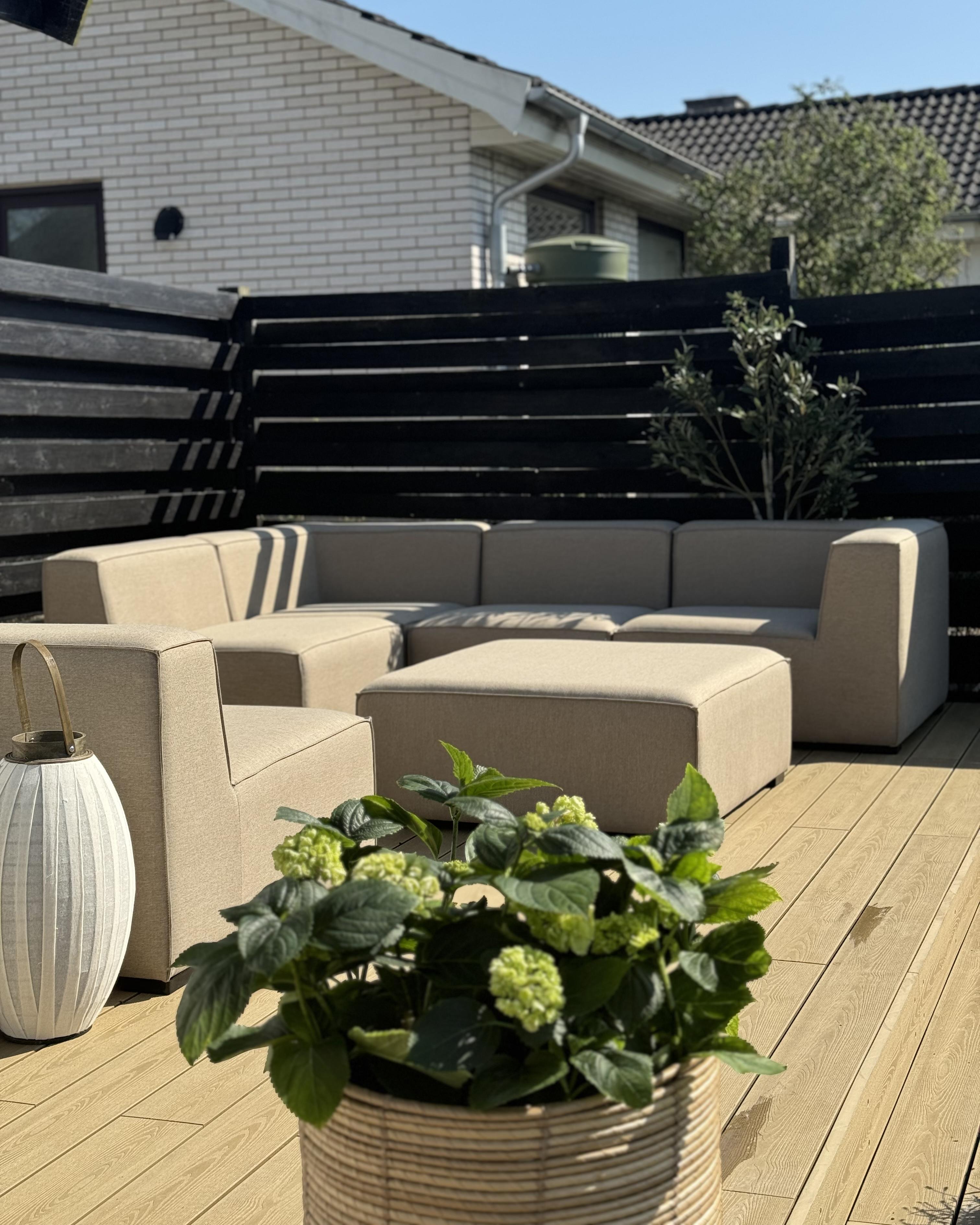 Tuin hoekbank met ottomaan 7-zits AREZZO linkszijdig modulair Beige