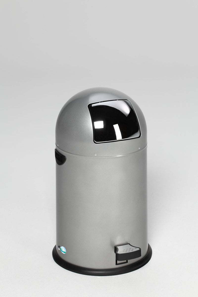 PROREGAL Classic Afvalbak met klep, binnenbak, voetpedaal, 22 liter, hxbxd 64 x 40 x 40 cm, gegalvaniseerd staal, zilver