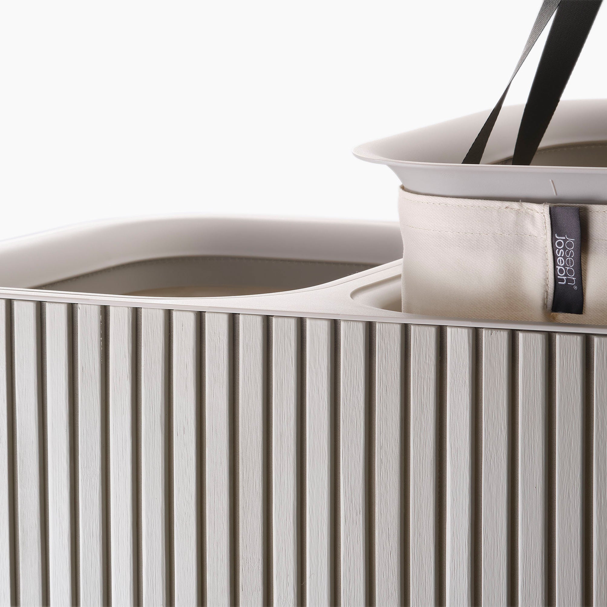 Joseph Joseph Tota Luxe Wasmand 90 L - Ecru