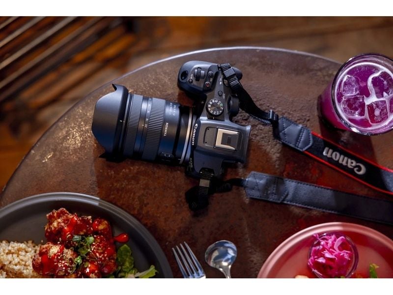 Tamron Zoomobjektiv AF 11-20mm F/2.8 Di III-A RXD Canon RF Kompaktes, leichtes Ultraweitwinkel-Zoomobjektiv für spiegellose APS-C-Kameras