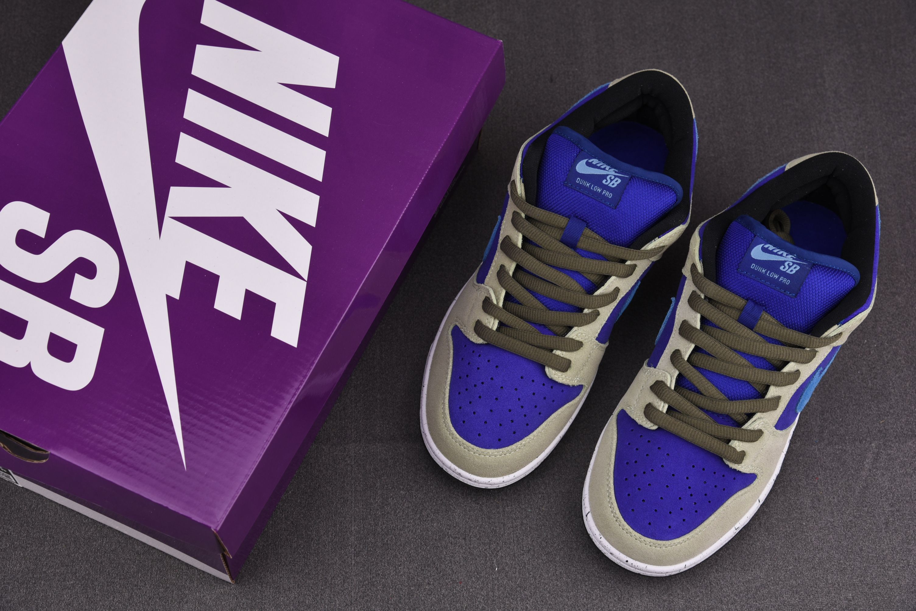 Nike Dunk Low SB ACG Celadon