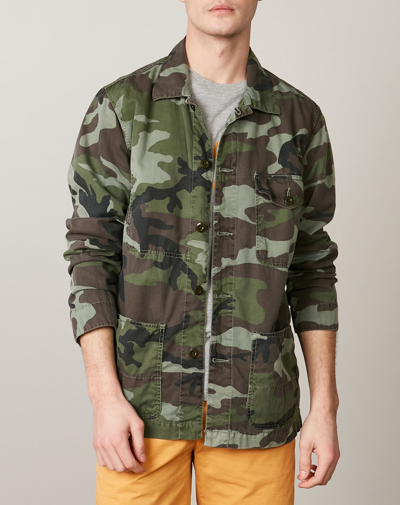 Hartford Veste Jules camo overdyed moss