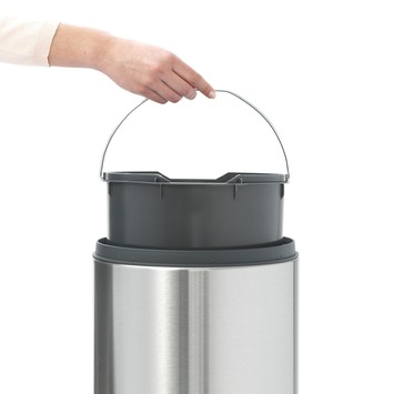 Brabantia Touch Bin Prullenbak - 30 l - Matt Steel
