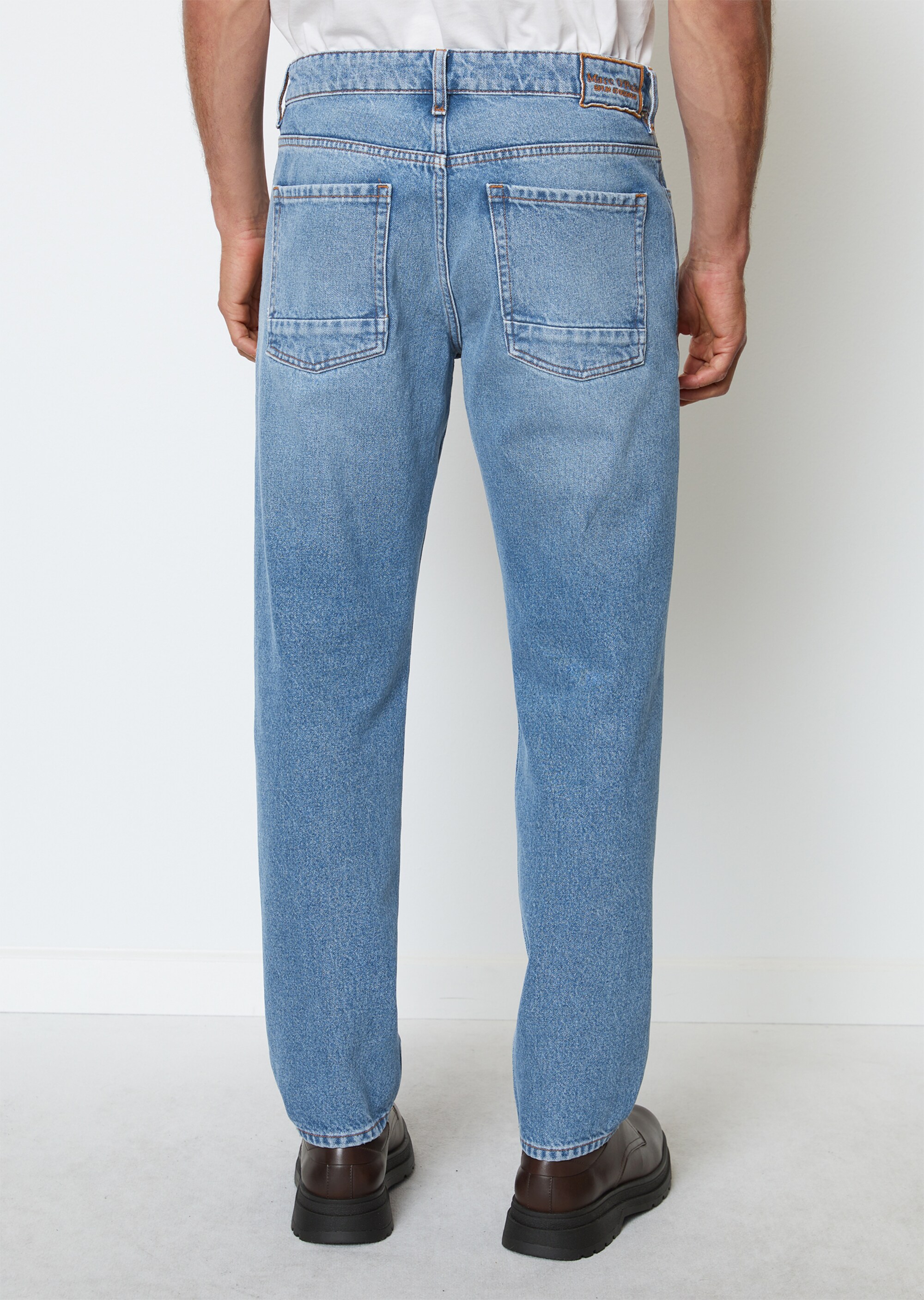 Jeans Modell OSBY tapered aus reiner Bio-Baumwolle