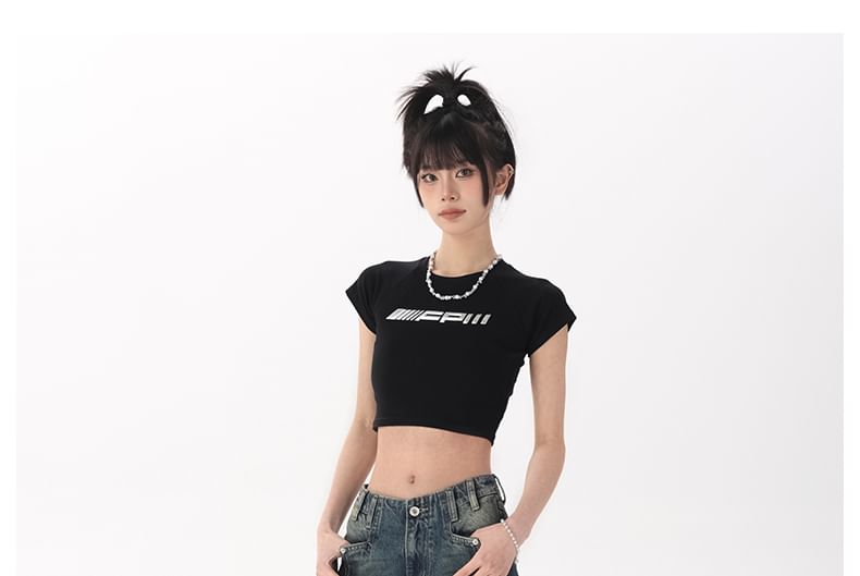 Magimomo - Mid Rise Washed Denim Shorts