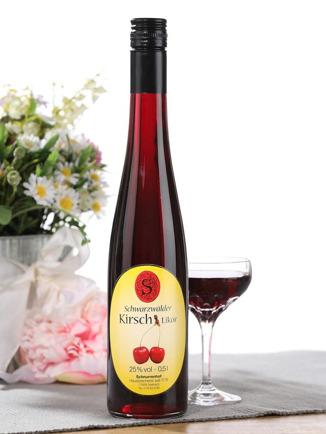 Schwarzwälder Kirschlikör, 25 % Vol, 0,5 l