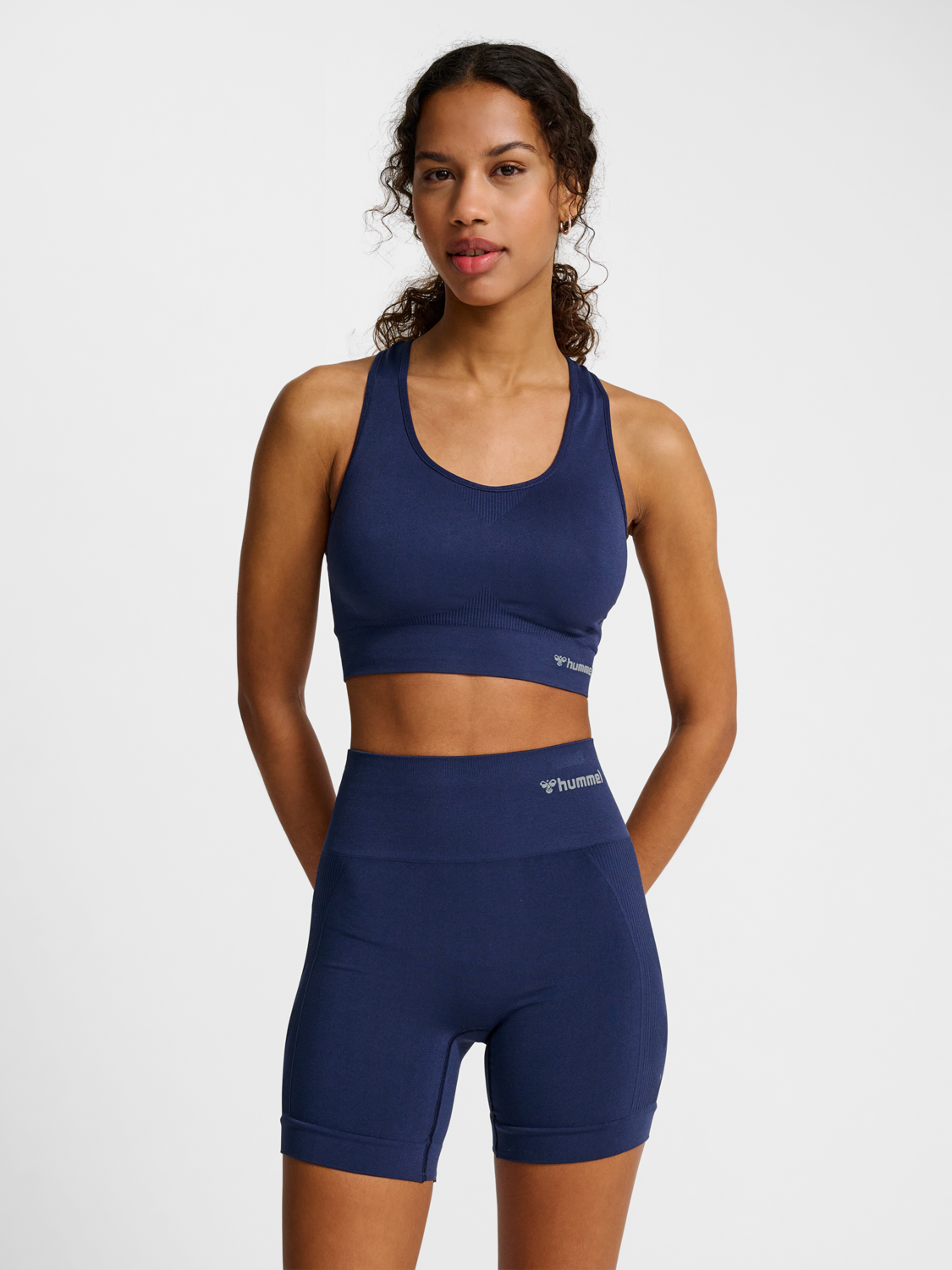 hmlTIF SEAMLESS SPORTS TOP