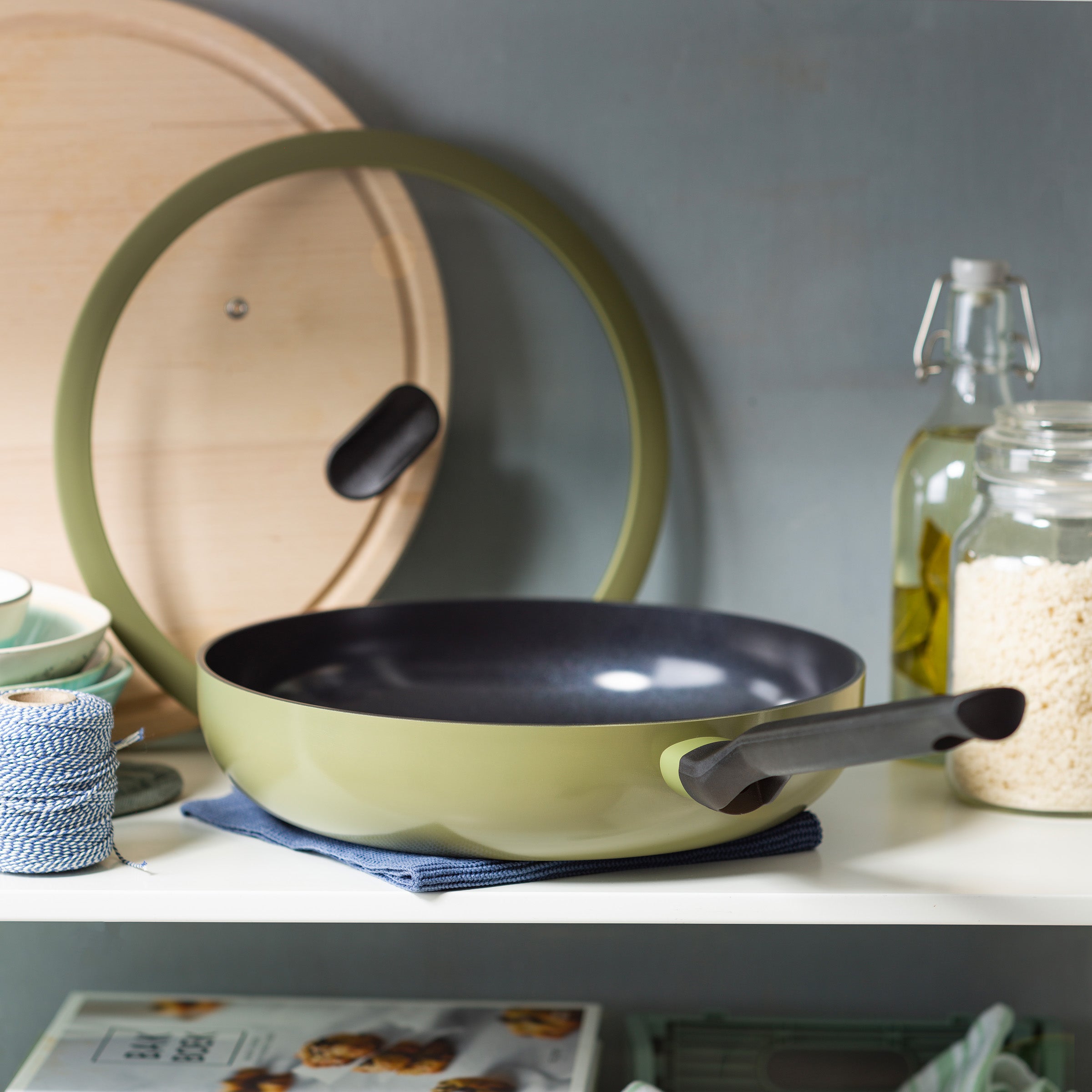 Enjoy 3-delig pannenset Olive Green met hapjespan
