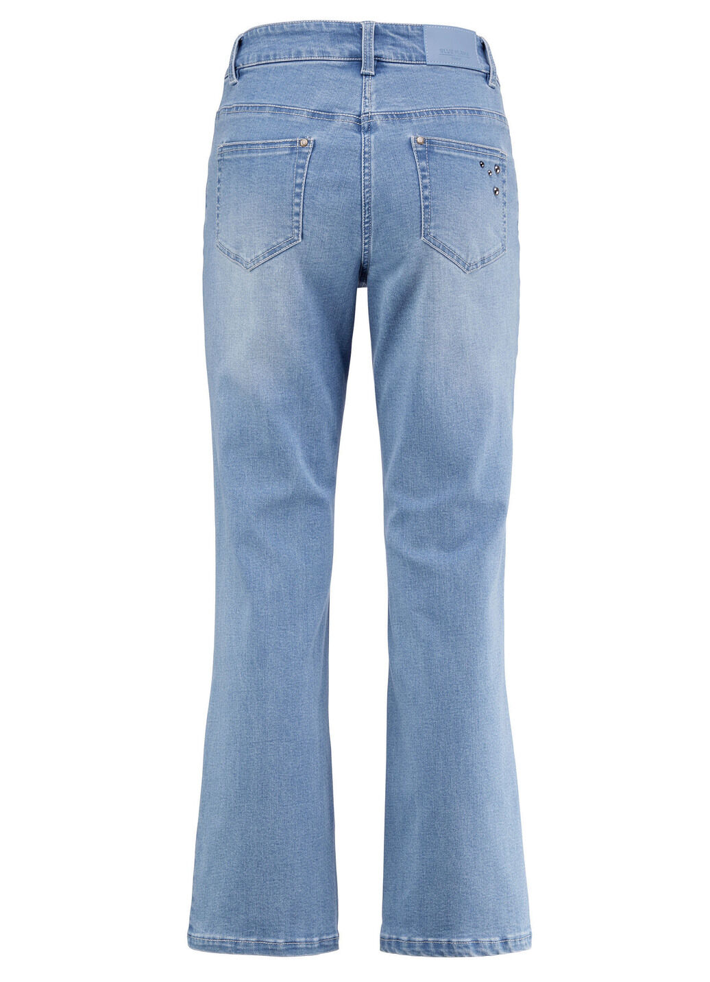 Jeans mit trendigen Ziernieten