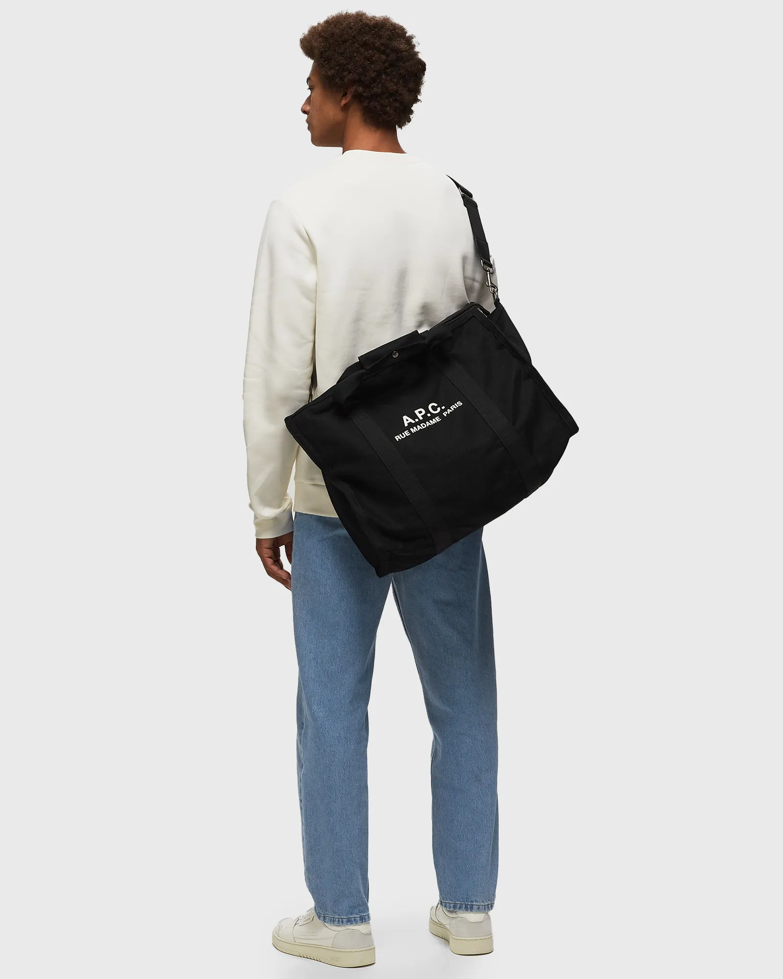 A.P.C. gym bag recuperation