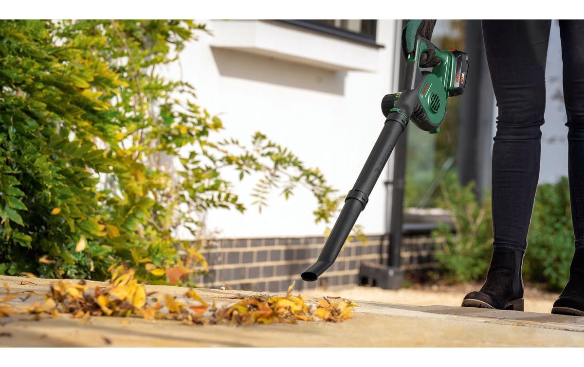 BOSCH Akku-Laubbläser Mit Akku/Ladegerät