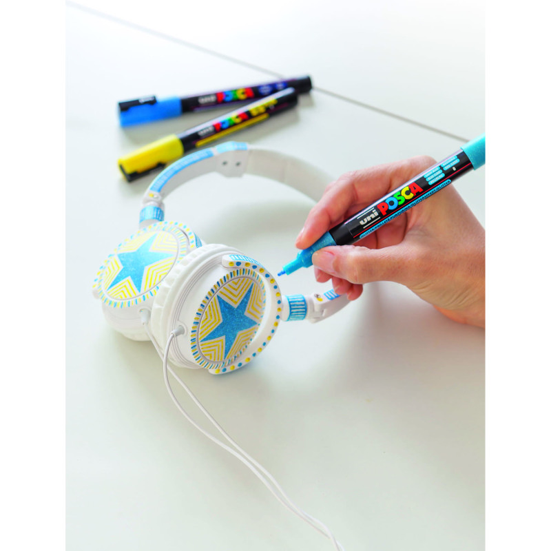 Marqueur Posca PC8K couleurs assorties pointe biseautée 8 mm - Etui de 8