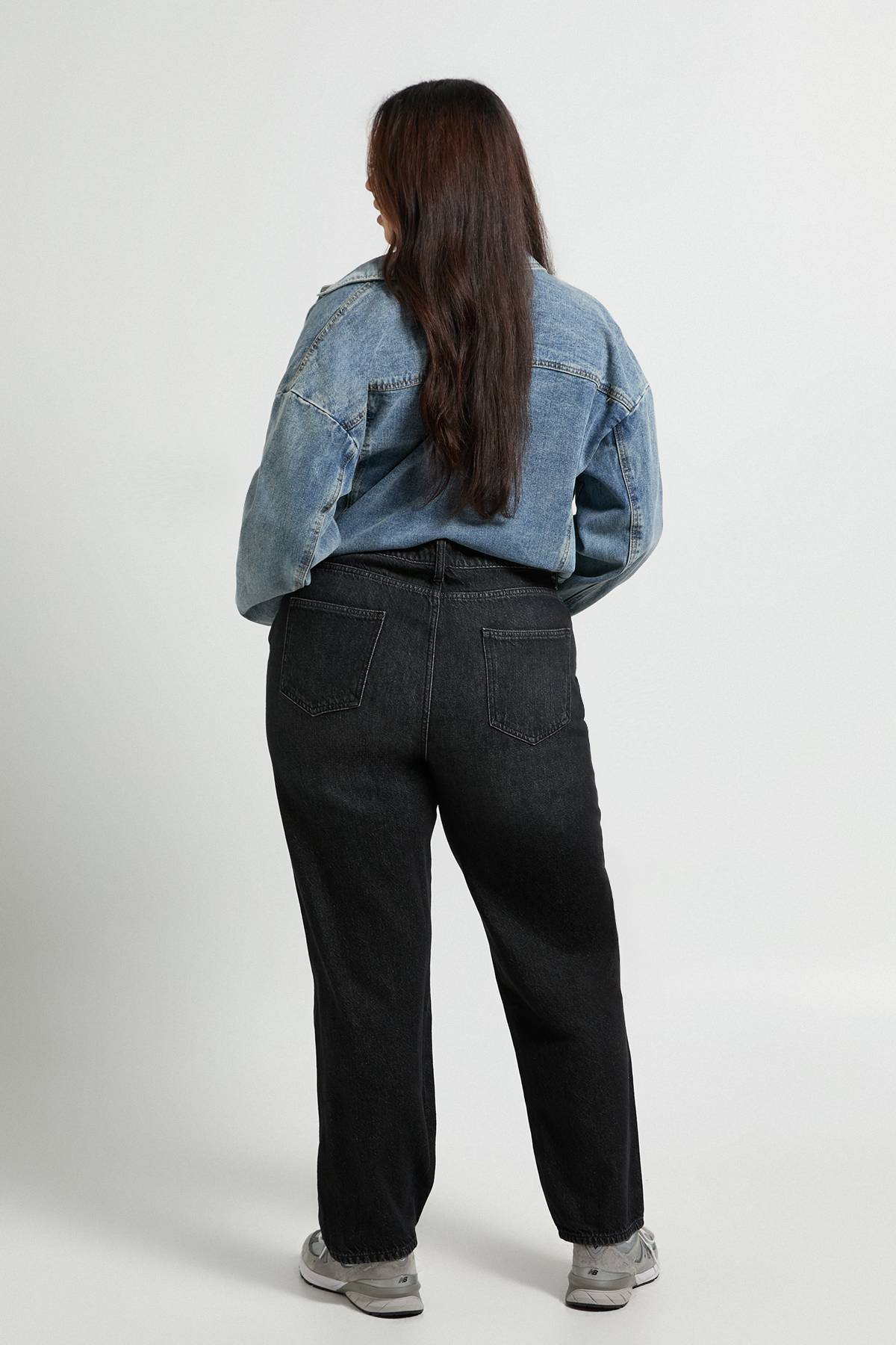 boohoo Jean Mom Taille Haute Plus Basics