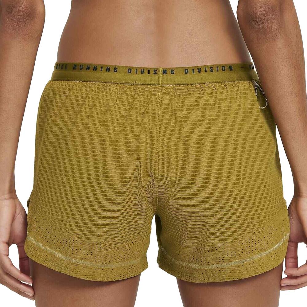 Nike Short de sport Doré Femme Nike Run Division