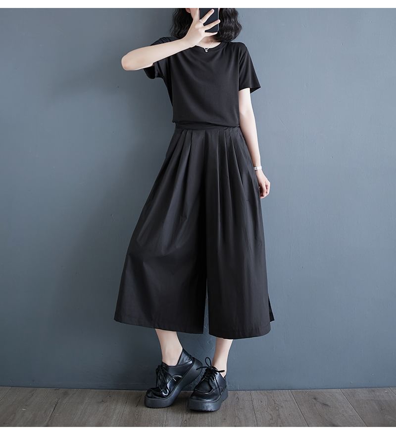 Lewwe - Hoge taille, effen geplooide cropped culottes met split