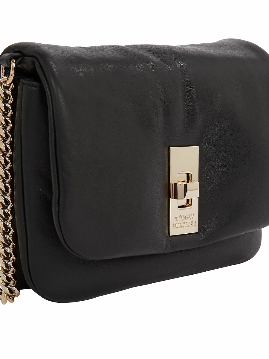 TOMMY HILFIGER<br>Bolsa de ombro com corrente em couro macio com acabamento cruzado