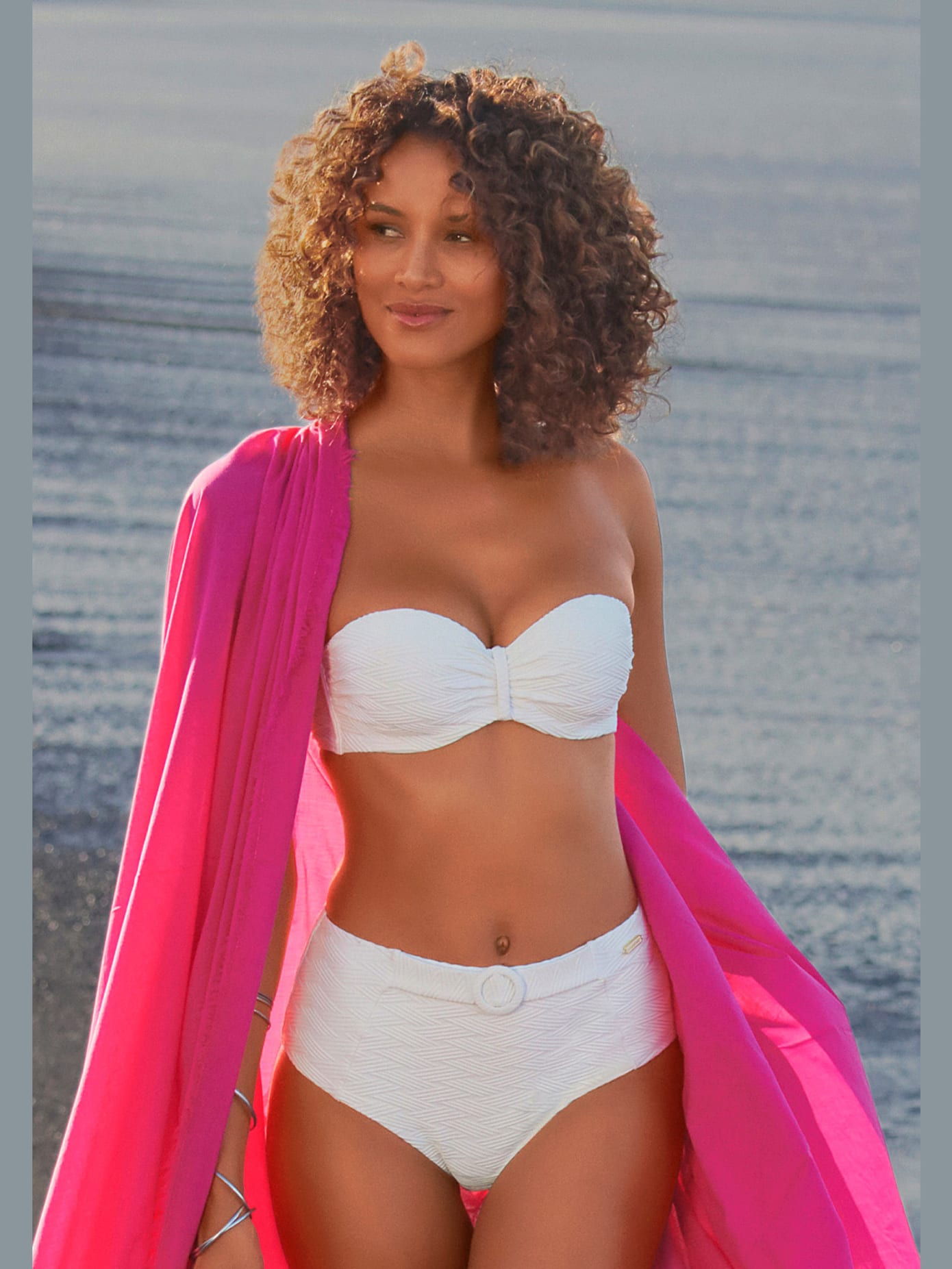 Bas de maillot de bain taille haute matière structurée aux couleurs tendances