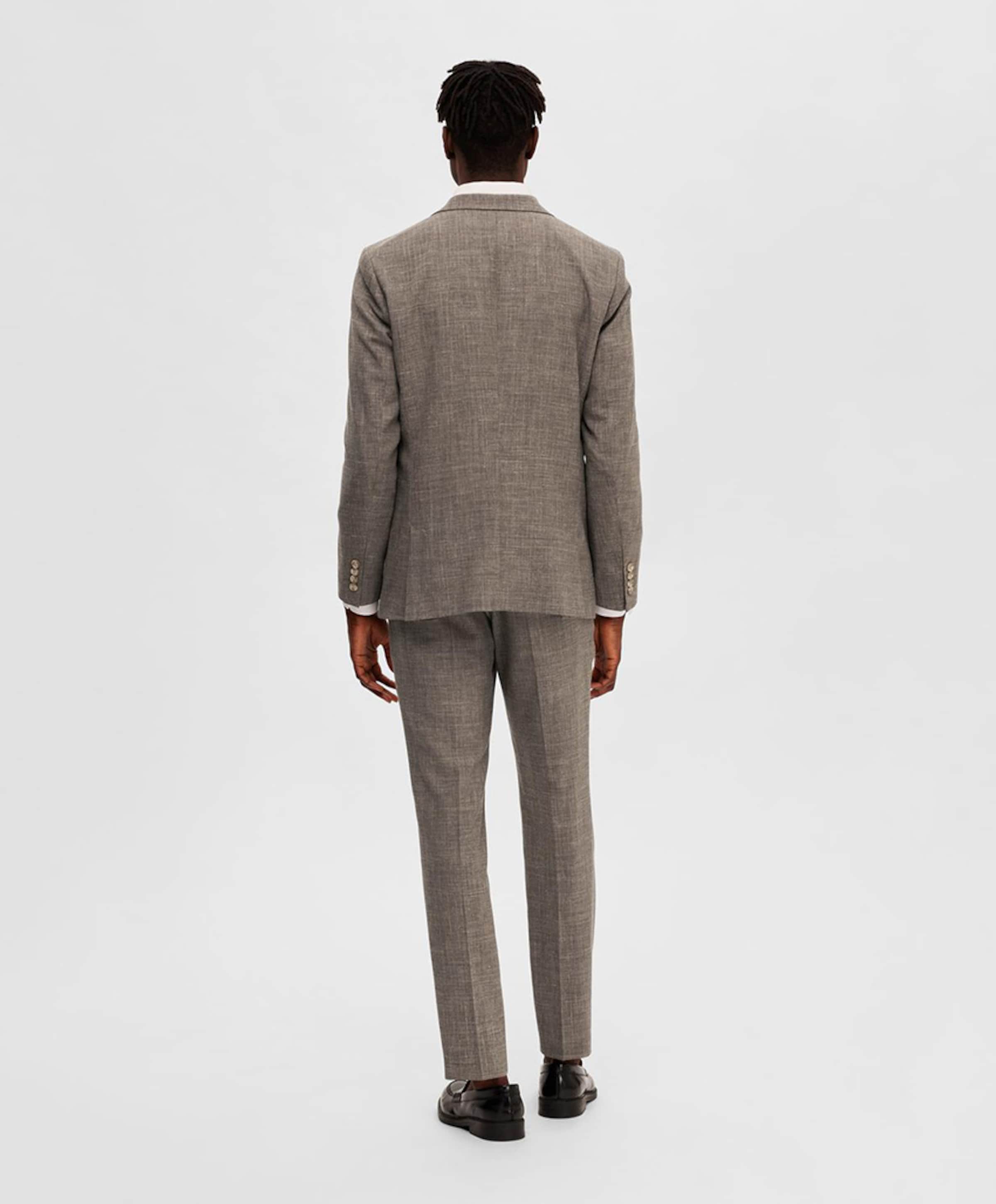Selected Colbert bruin