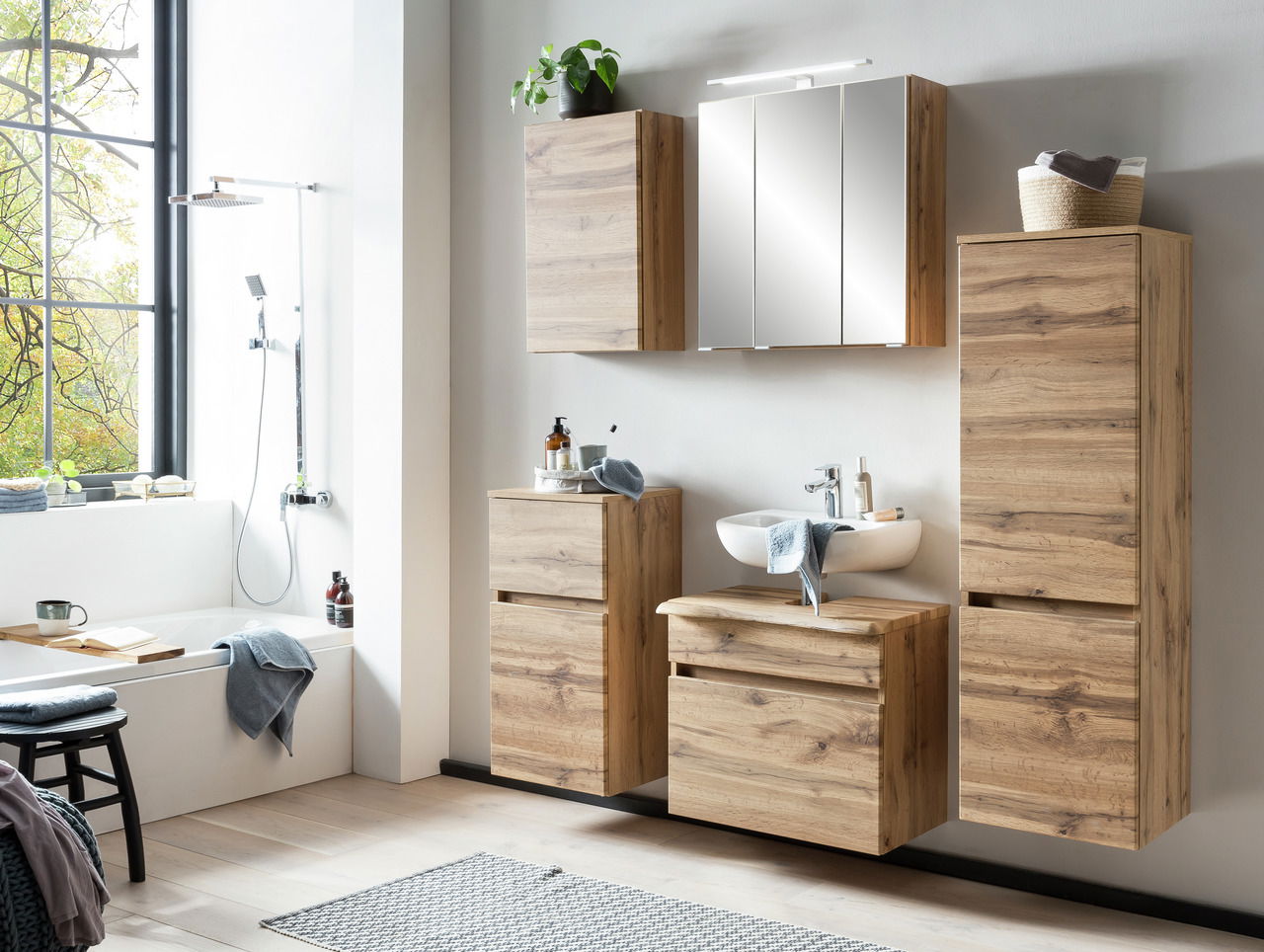 XORA Spiegelschrank VILLACH