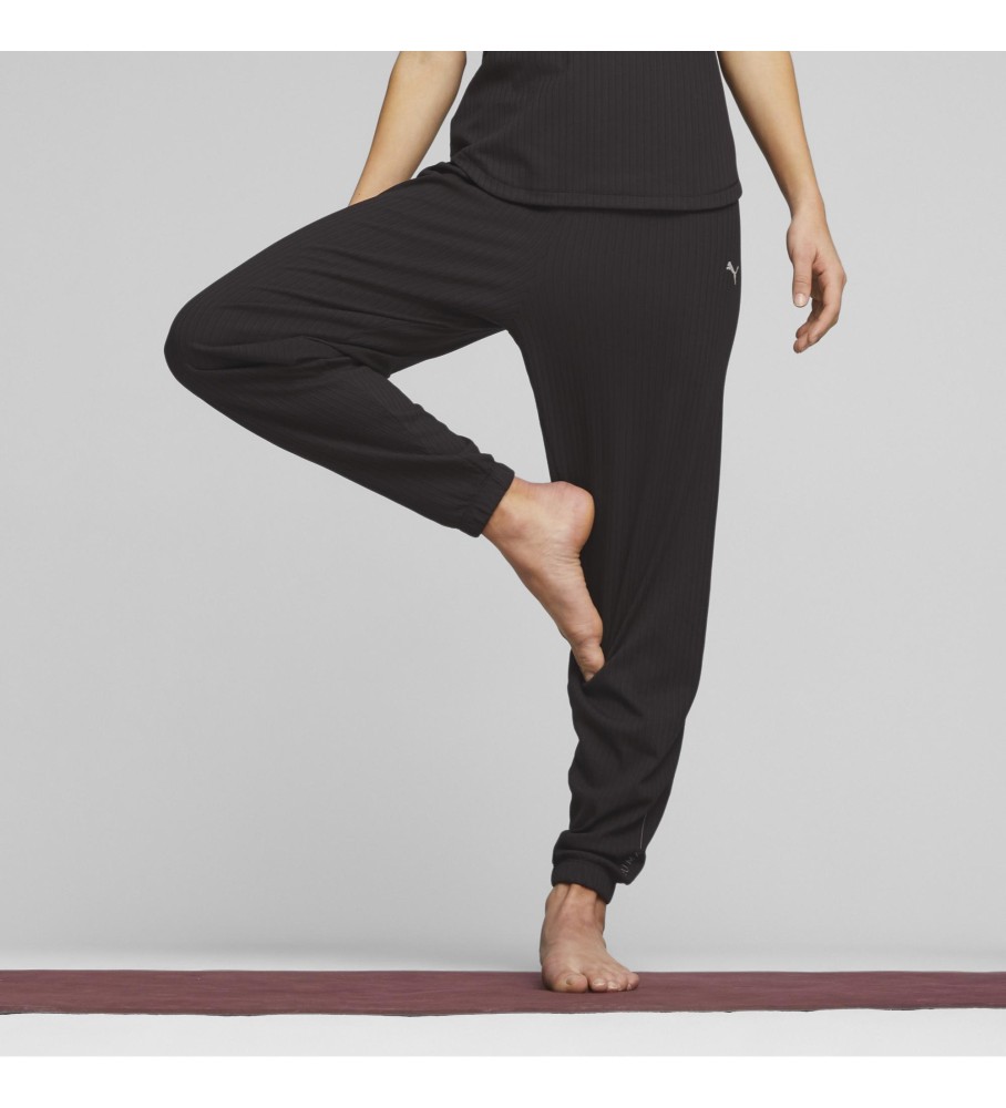 Calça Jogger Puma Unwind Studio, Preta