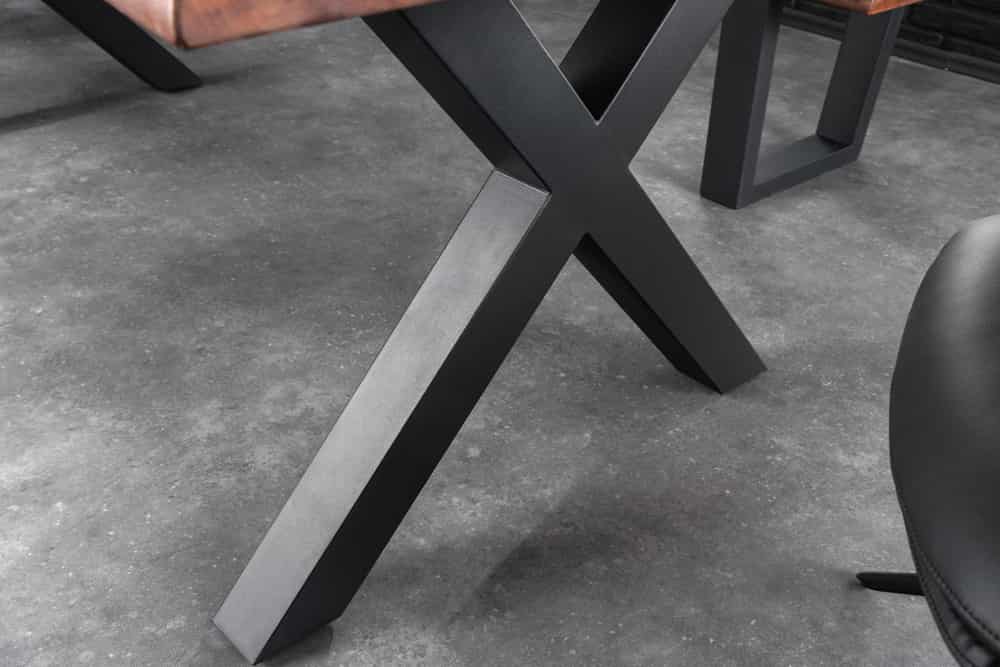 Massiver Esstisch GENESIS 160cm braun Akazienholz schwarz X-Gestell Baumkante
