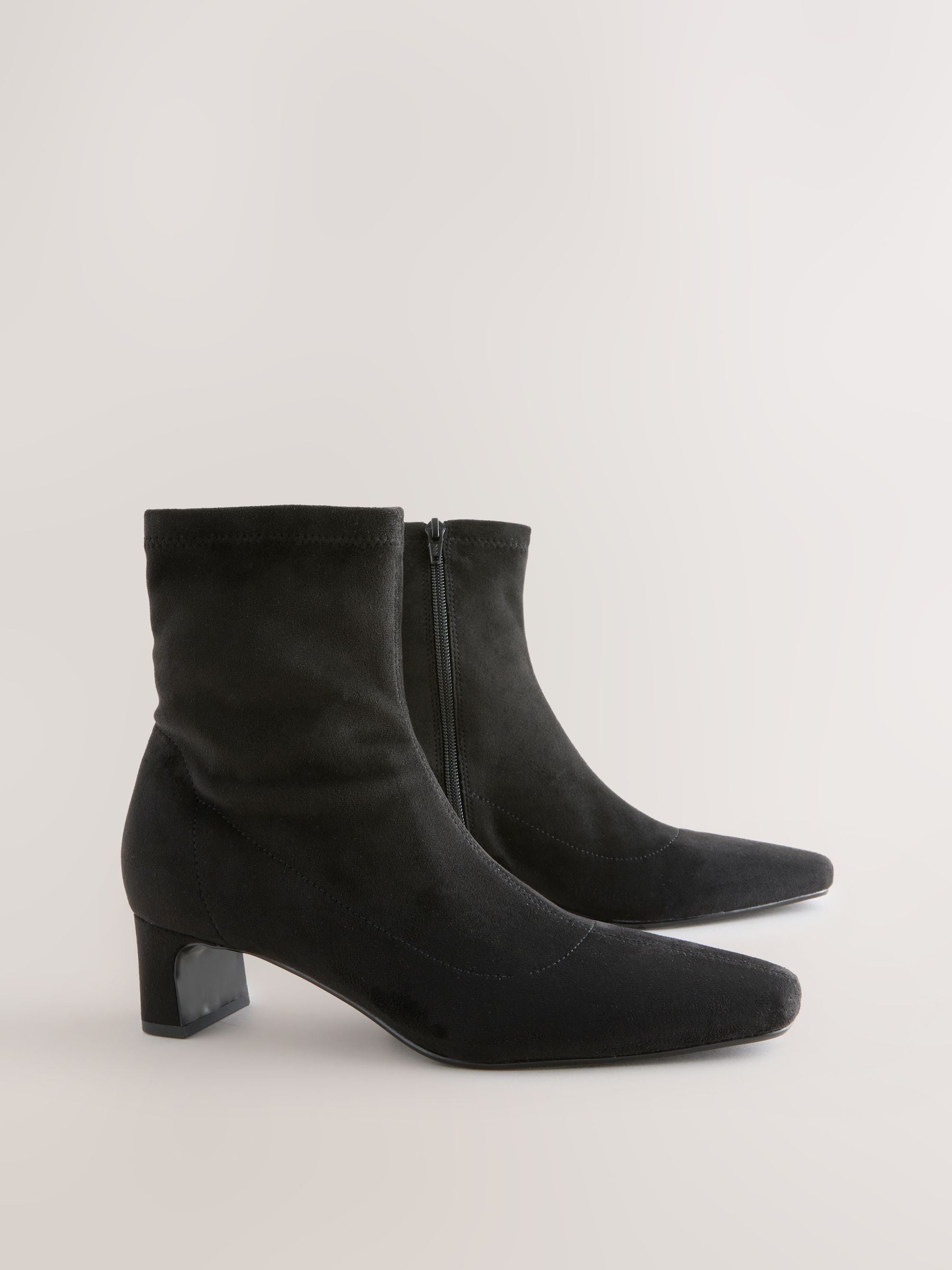 Zwart - Chisel Toe Block Heel Sock Boots