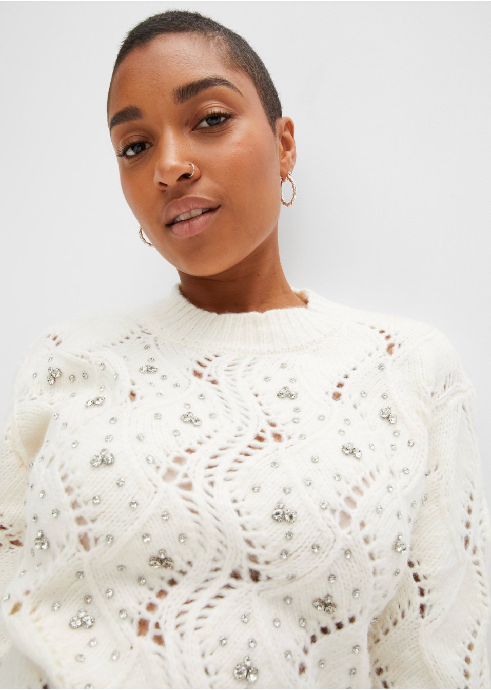 Pull court avec strass