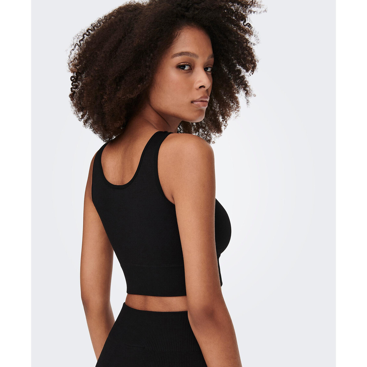 SOMENTE JOGUE<br>Top cropped Jaia sem costura