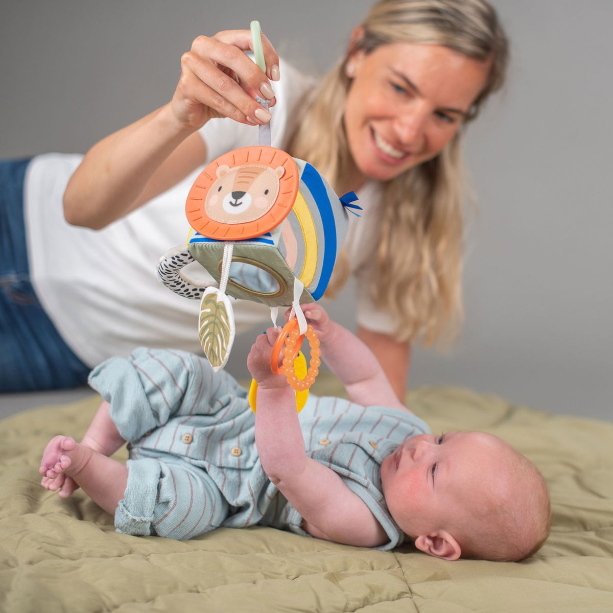 Taf ToysTaf Toys   Aktivitätenwürfel Savannah