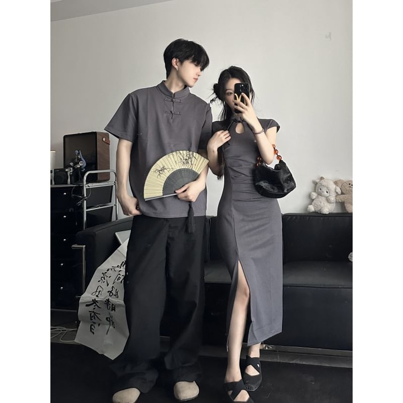 Azure - Koppel bijpassende pet-mouw effen uitsparing gerimpelde kikker knoopsluiting midi mantel qipao / elleboogmouw opstaande kraag T-shirt / wijde pijpen pak broek / set