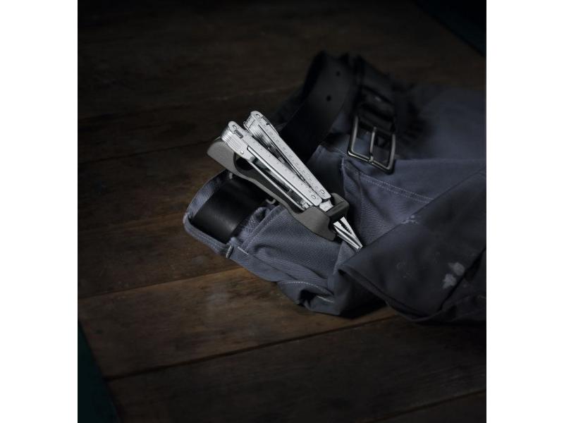 Victorinox SwissTool X in Kunststoff-Gürtelhalter Multitool