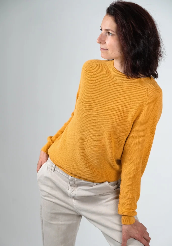 WE ARE ZRCL Damen-Strickpullover Alma Swiss Edition Amber