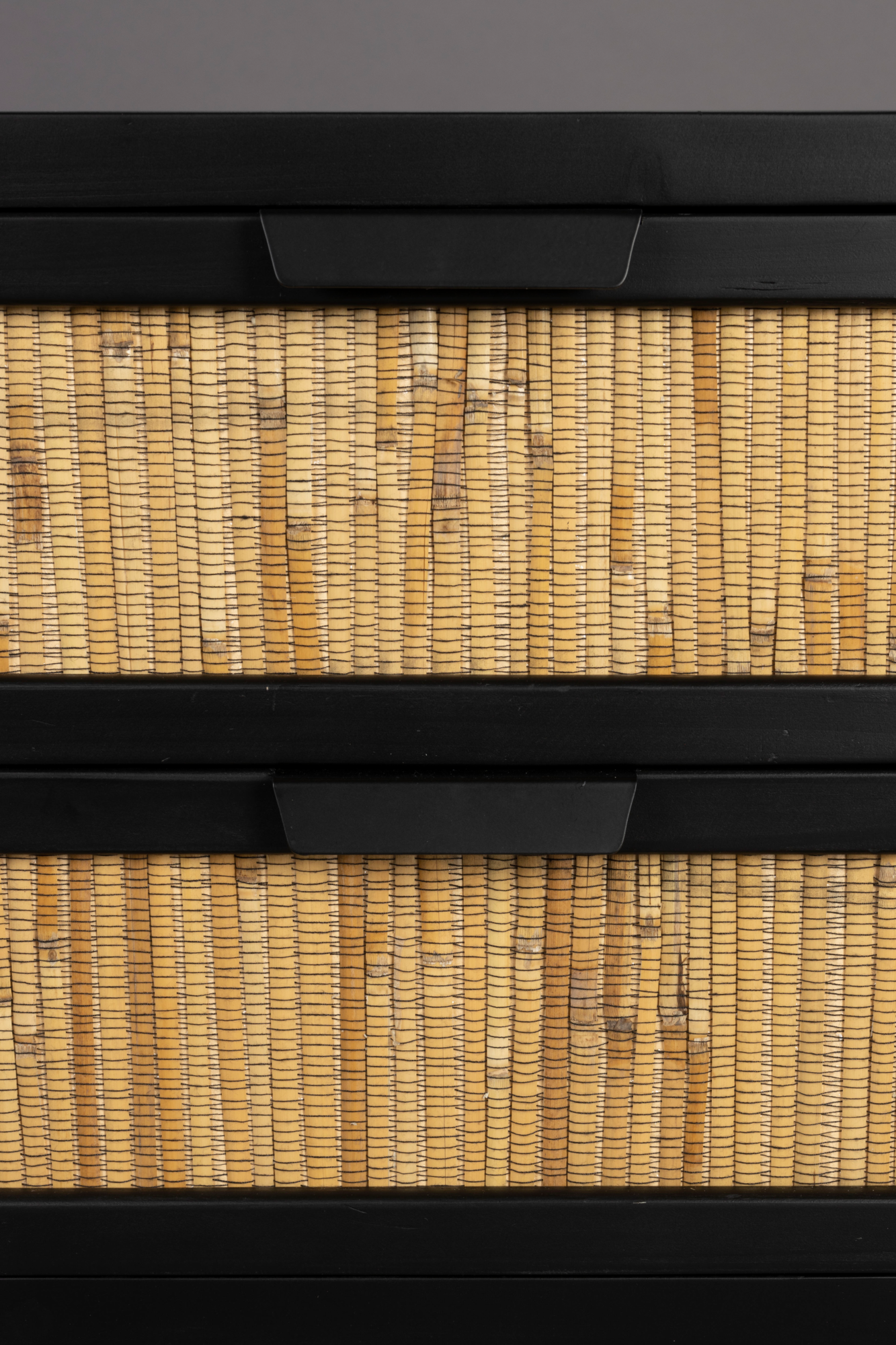 SIDE TABLE/ BEDSTAND YASU BLACK