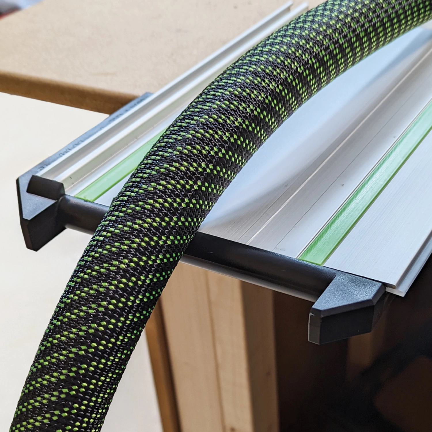 StealthMounts TSS-S-FT-1 Baanzaagvierkant voor Festool geleiderails - 90 graden