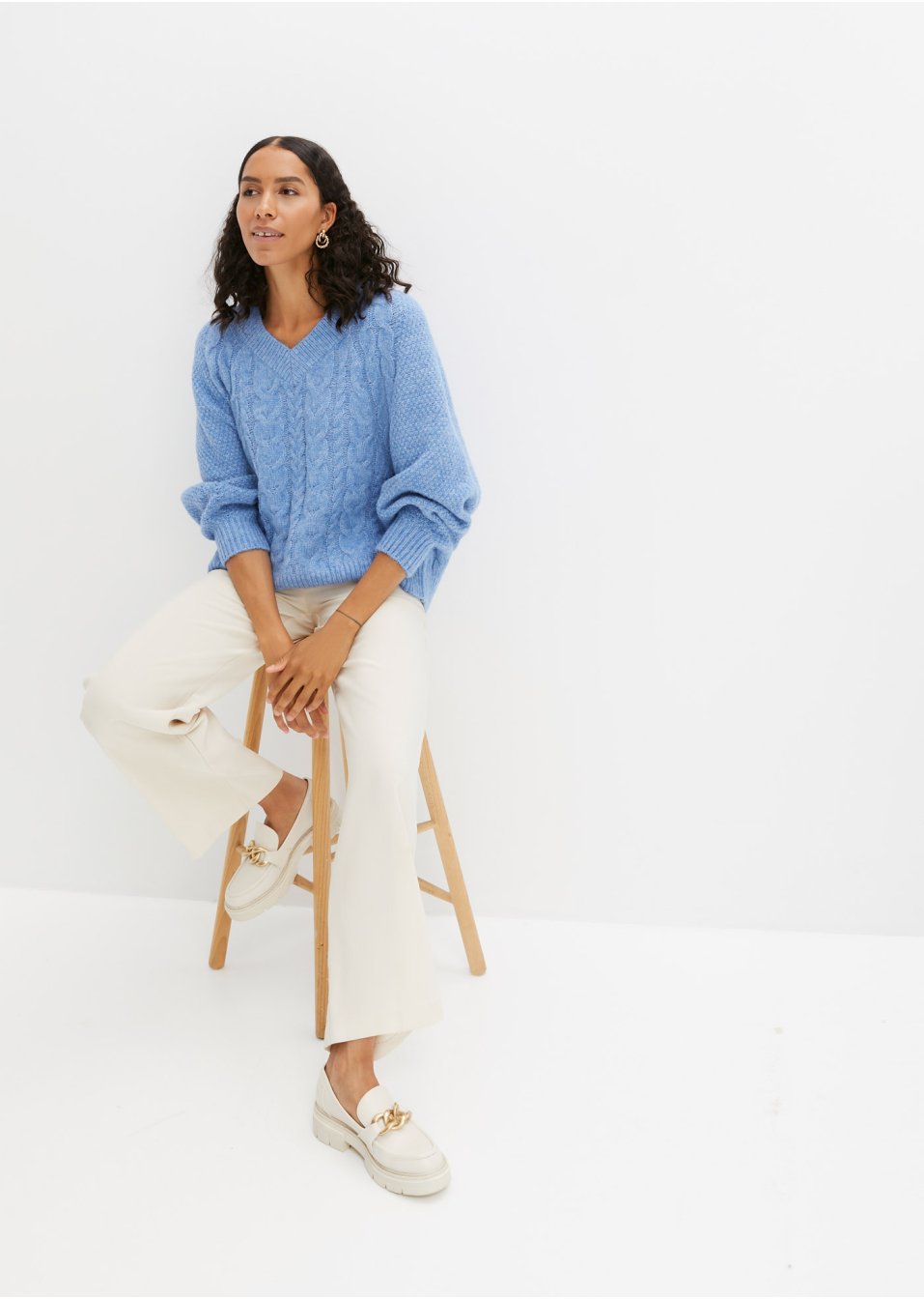 Pull à motif torsadé