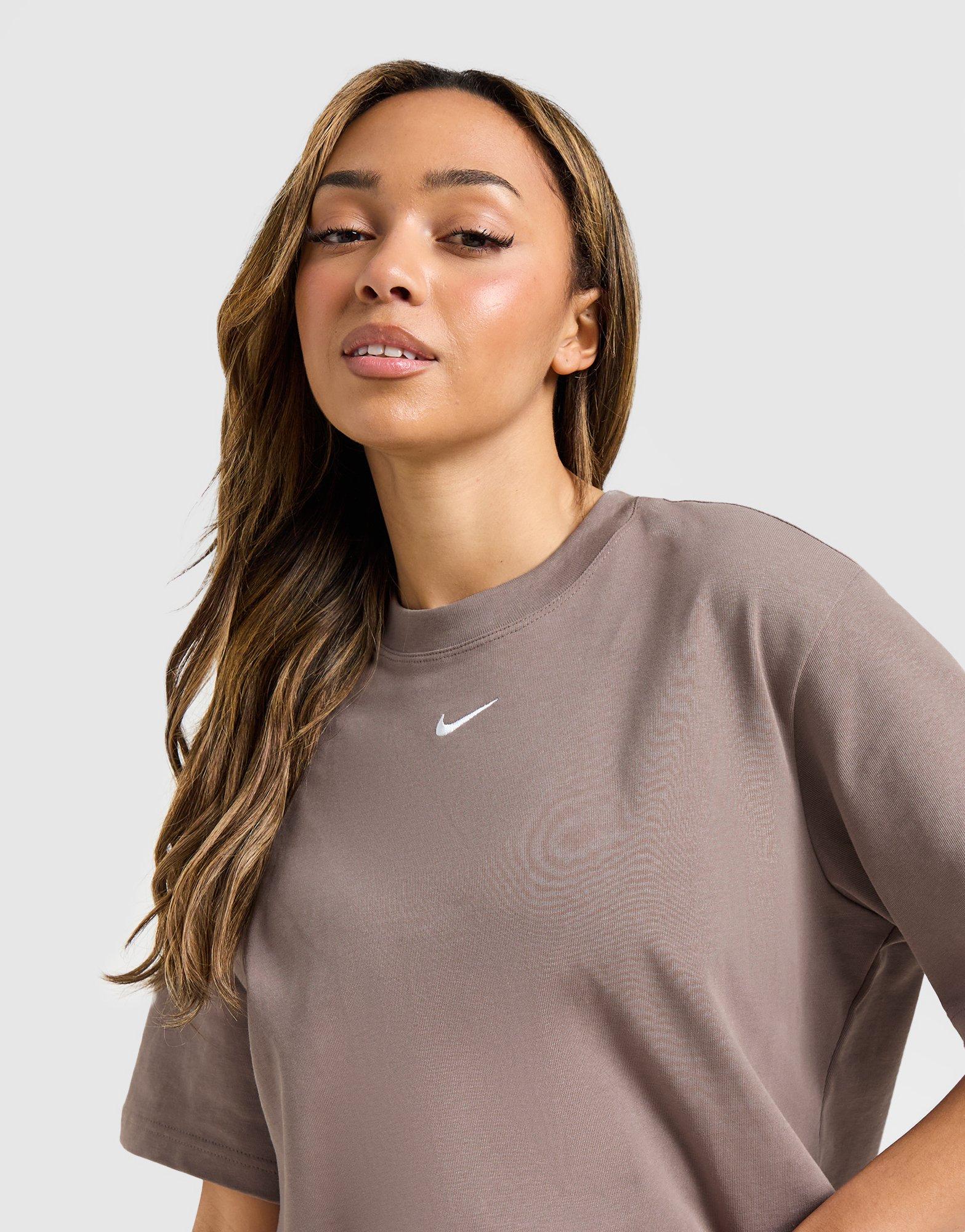 Nike T-shrit Essential Boxy Femme