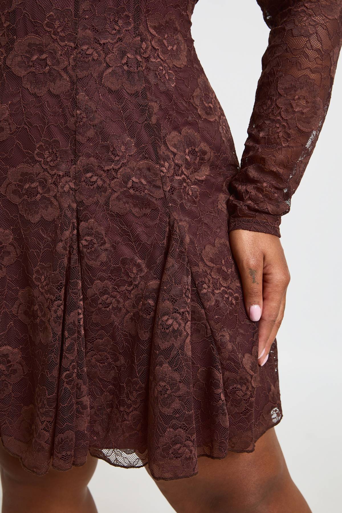 boohoo Robe Patineuse Mini À Godets En Dentelle Grande Taille