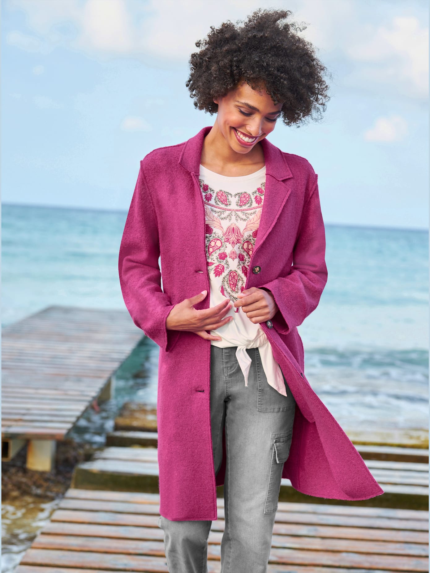 Manteau bords ouverts modernes