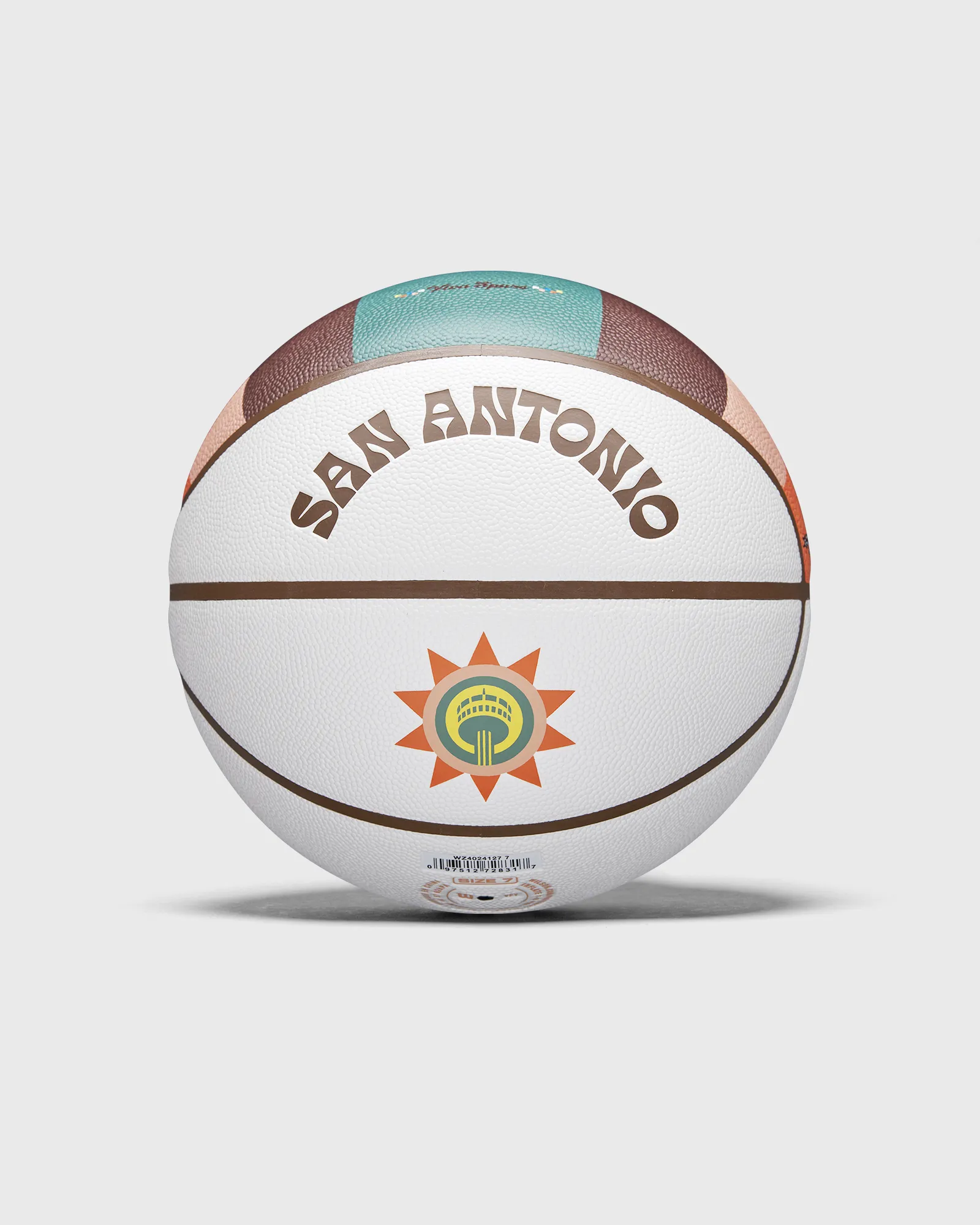 WILSON 2023 NBA TEAM CITY COLLECTOR SAN ANTONIO SPURS SIZE 7