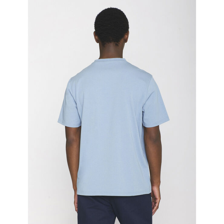 Knowledge Cotton Apparel LOKE badge tee - Regenerative Organic Certified� - GOTS/Vegan Asley blue