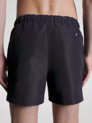Calções de banho de comprimento médio com o logótipo da Hilfiger.
