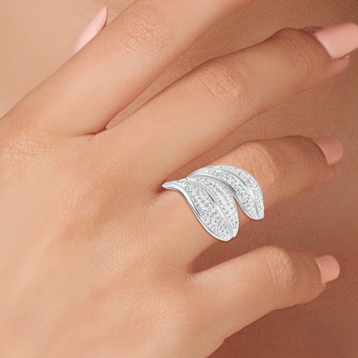 Bague SC Crystal ornée de cristaux scintillants