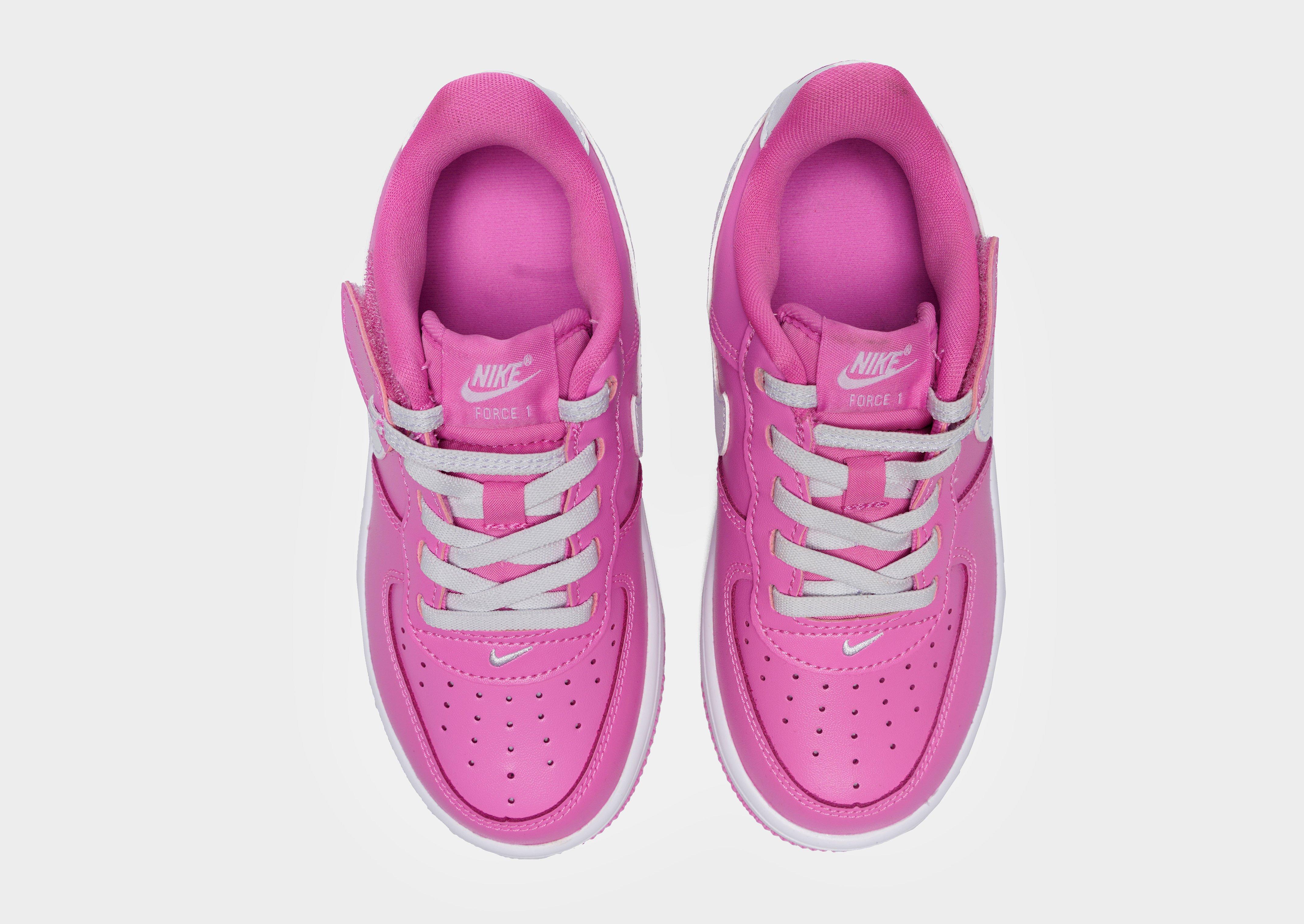 Nike AIR FORCE 1 '07 LV8