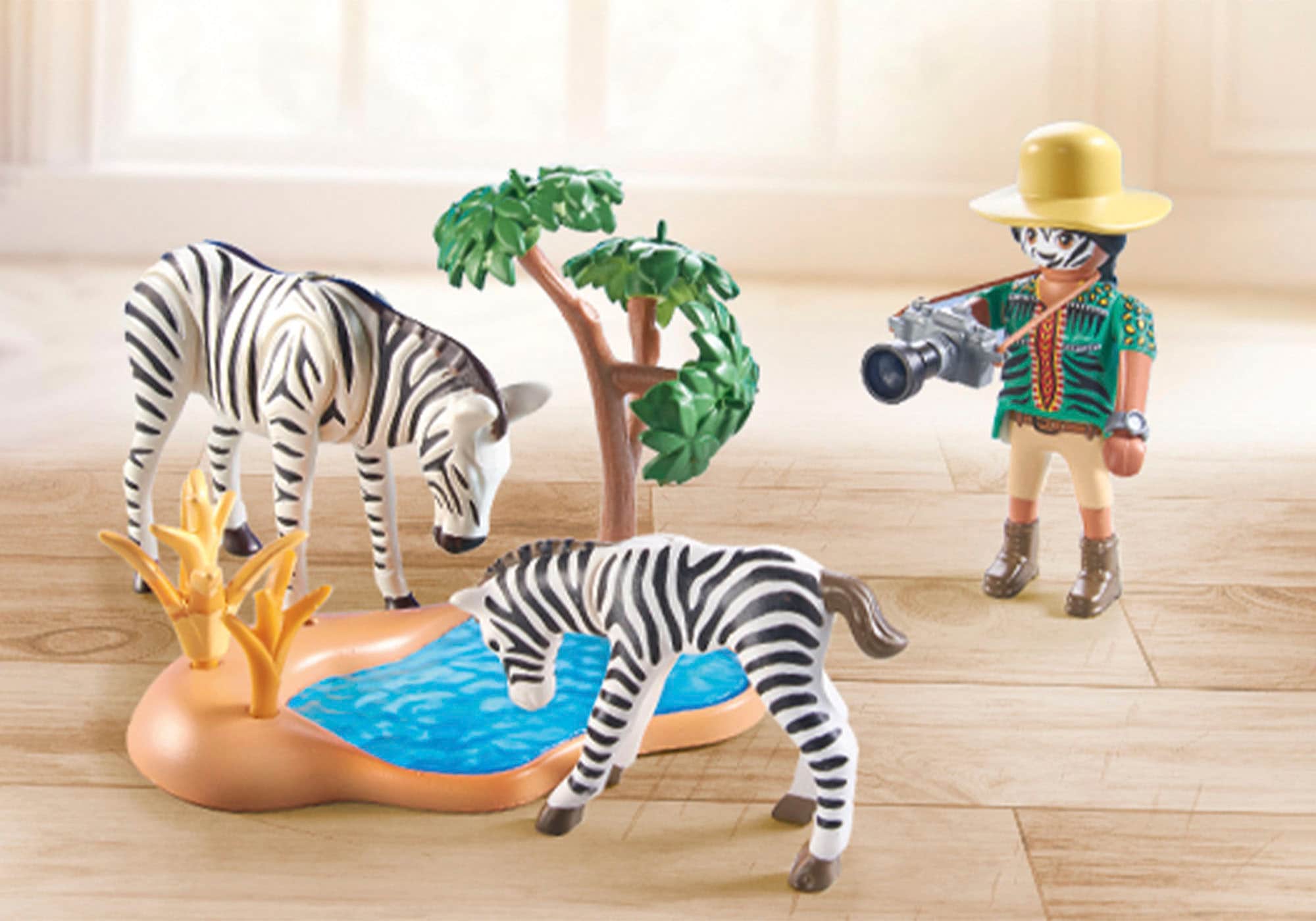 Playmobil® Konstruktions-Spielset »Unterwegs mit der Tierfotografin (71295), Wiltopia« teilweise aus recyceltem Material; Made in Europe