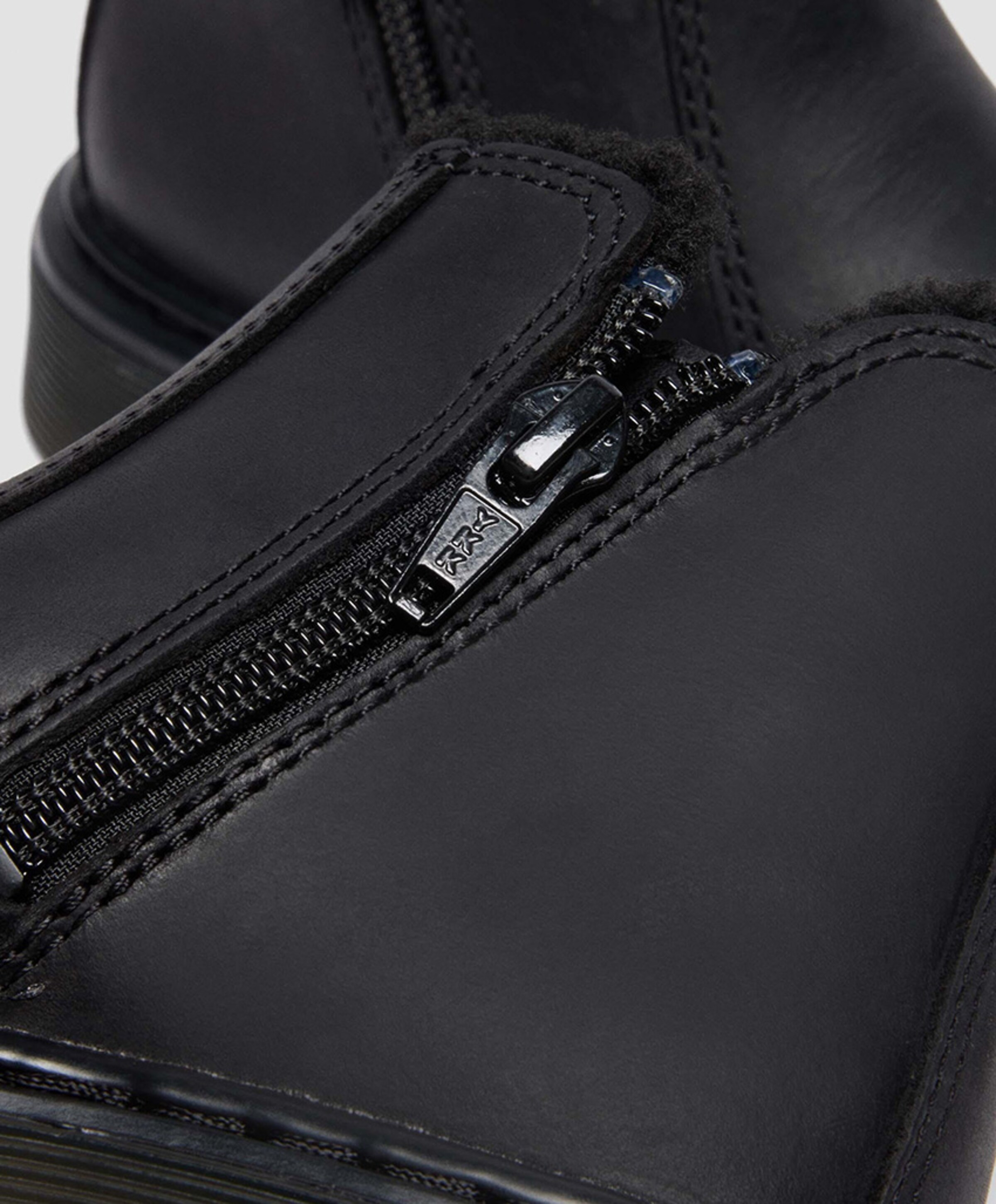 Dr. Martens 2976 J Leonore Mono uniseks laarzen  zwart