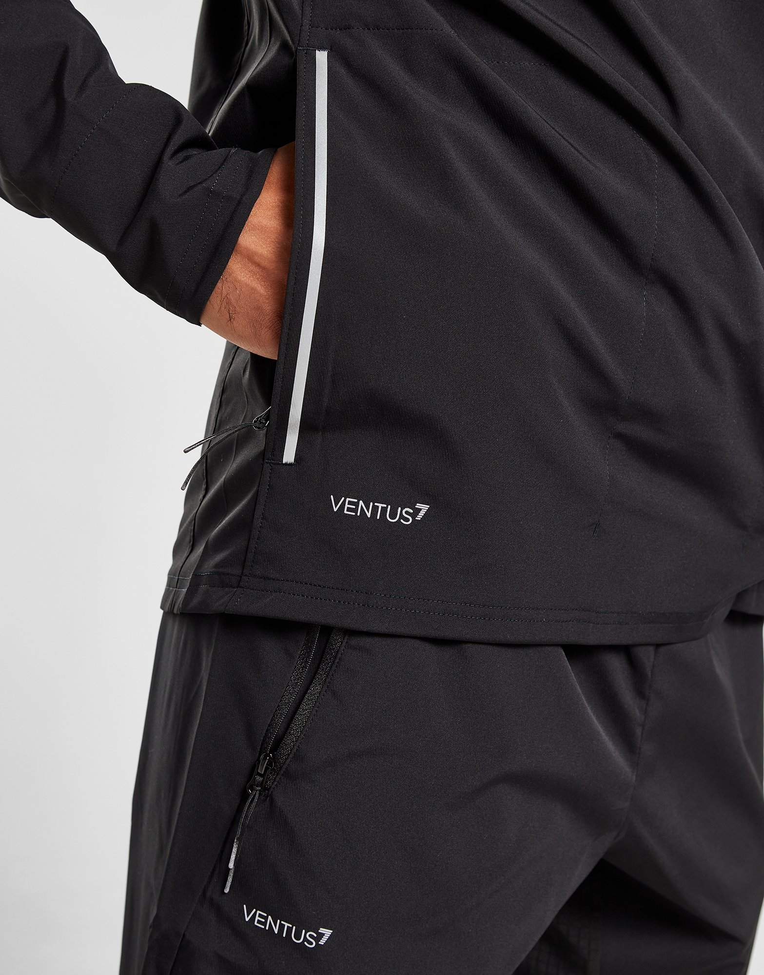 Emporio Armani EA7 Sweat à Capuche Zippée Ventus Homme